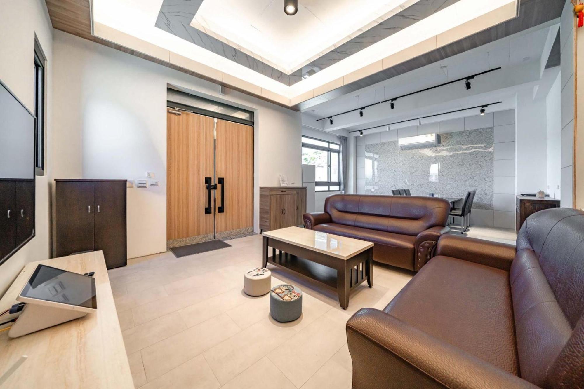 Namek Guesthouse Luodong Exterior photo