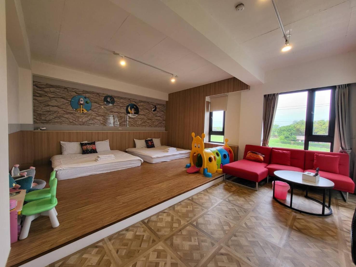 Namek Guesthouse Luodong Exterior photo
