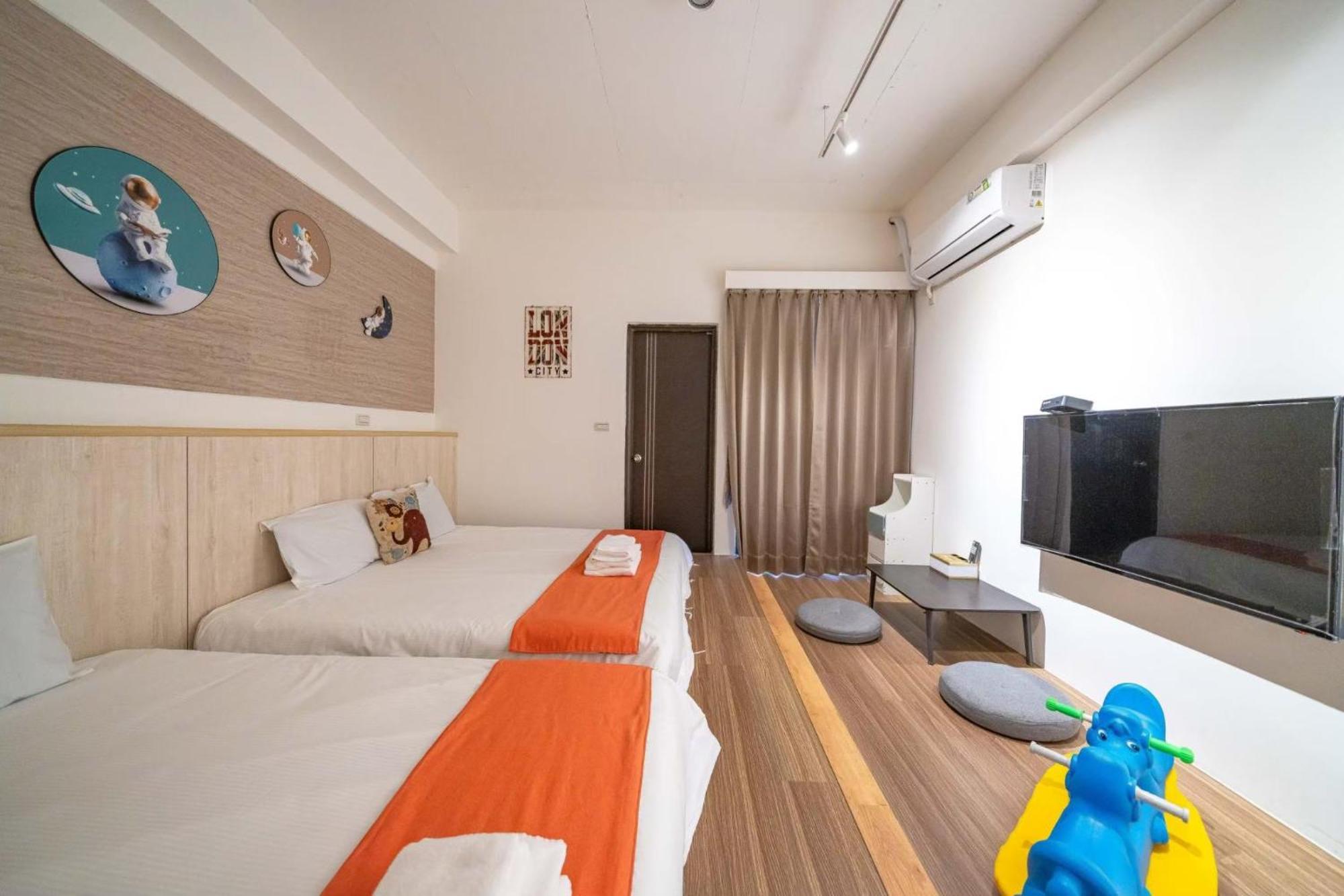 Namek Guesthouse Luodong Exterior photo